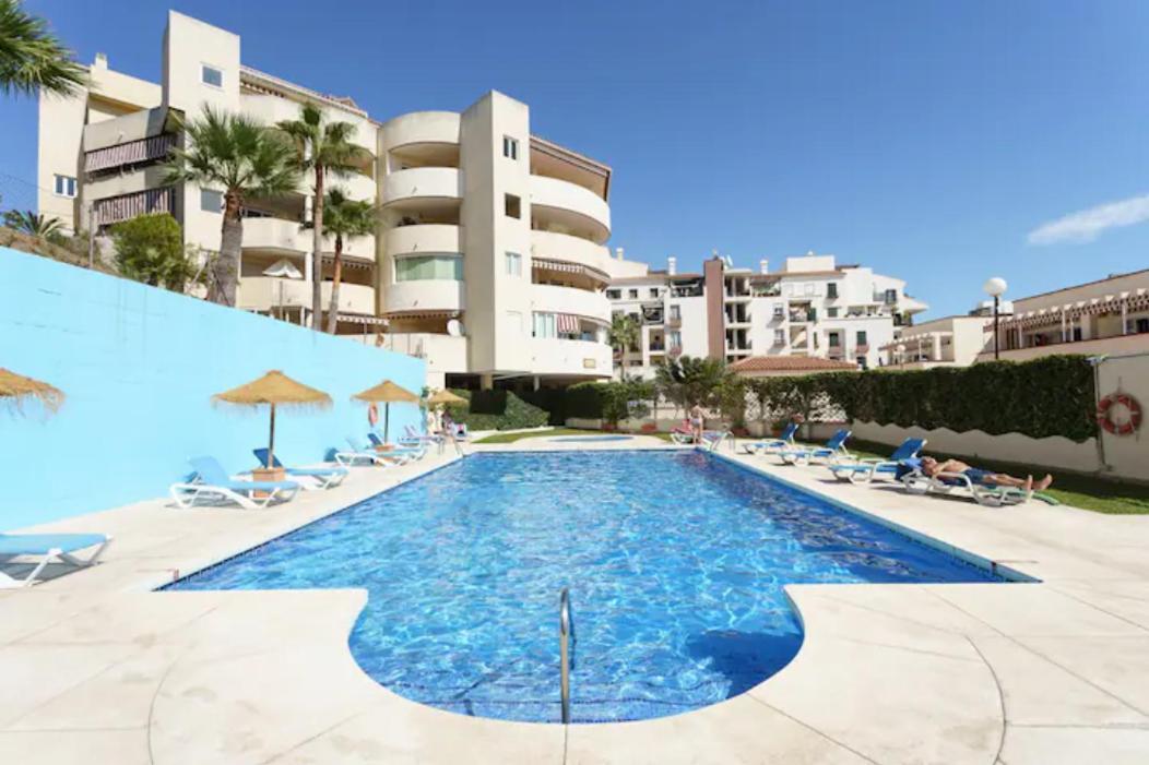 Chic Beachfront Flat With Amazing Sea Views And Private Indoor Parking Apartment Benalmadena